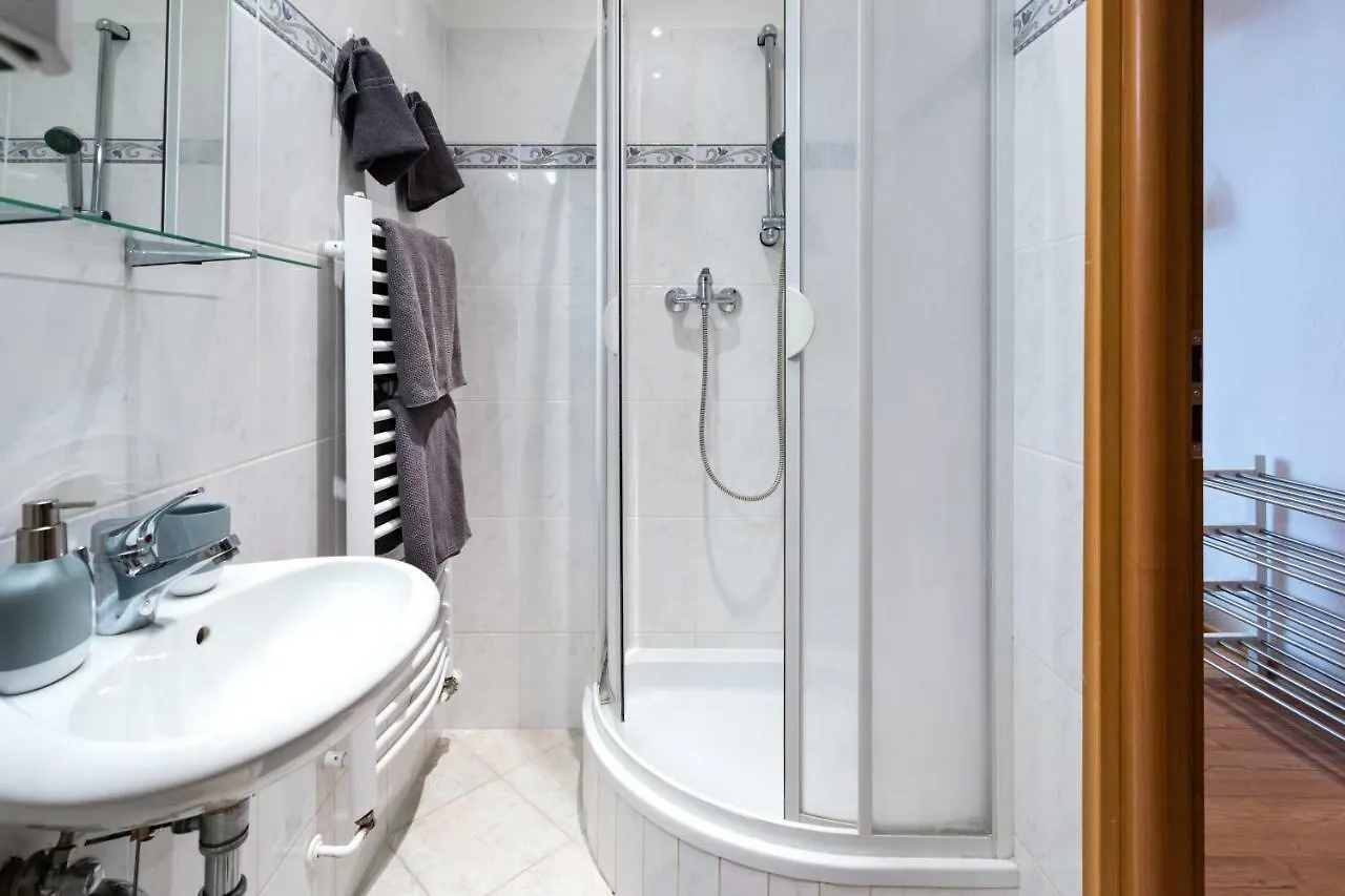 Apartment Der Schöne Ernst Berlin
