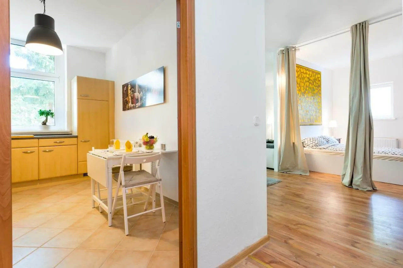 Der Schöne Ernst Berlin Apartment